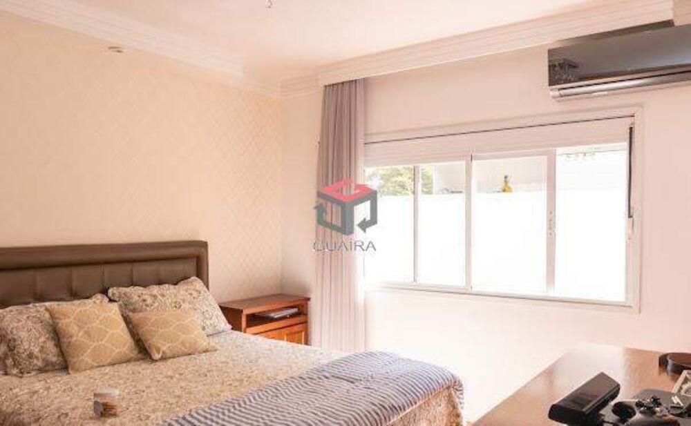 Casa à venda com 3 quartos, 260m² - Foto 11