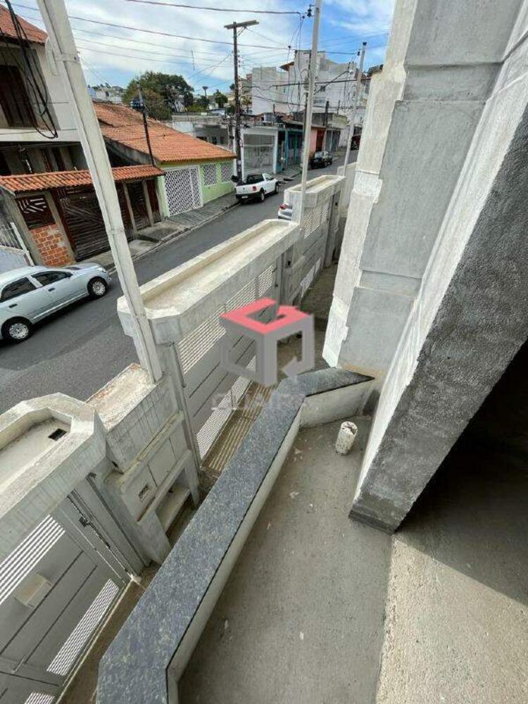Sobrado à venda com 2 quartos, 145m² - Foto 4