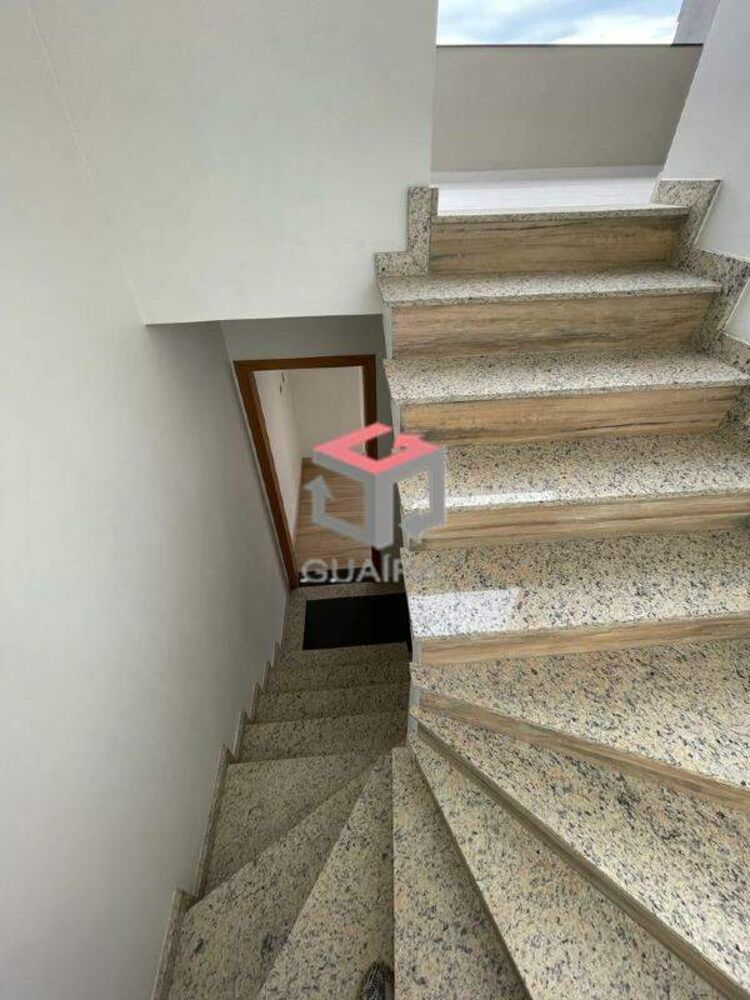 Sobrado à venda com 2 quartos, 145m² - Foto 5