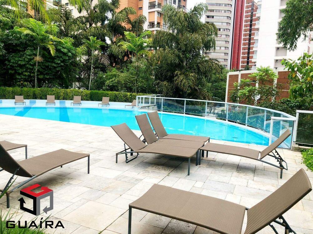 Apartamento à venda com 3 quartos, 140m² - Foto 4