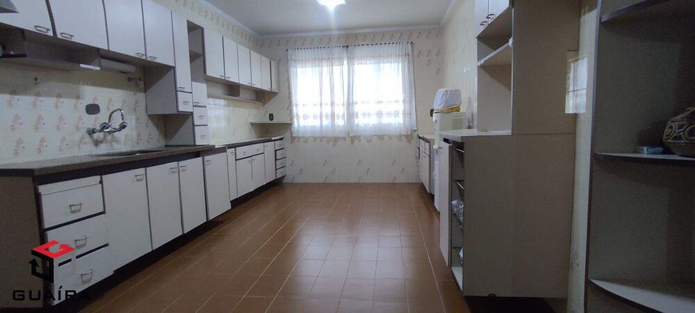 Sobrado à venda com 3 quartos, 218m² - Foto 9