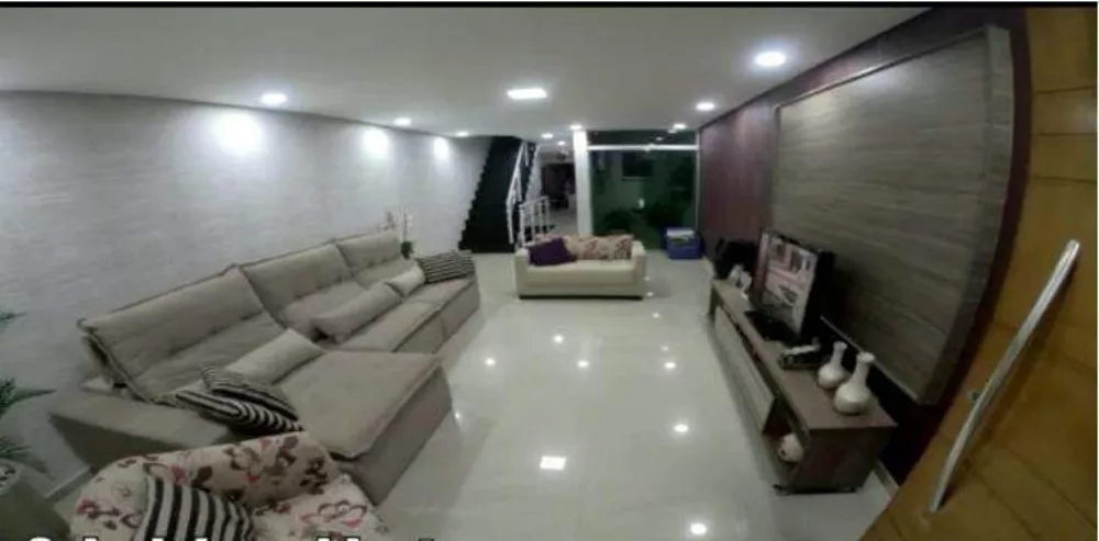 Sobrado à venda com 3 quartos, 250m² - Foto 3