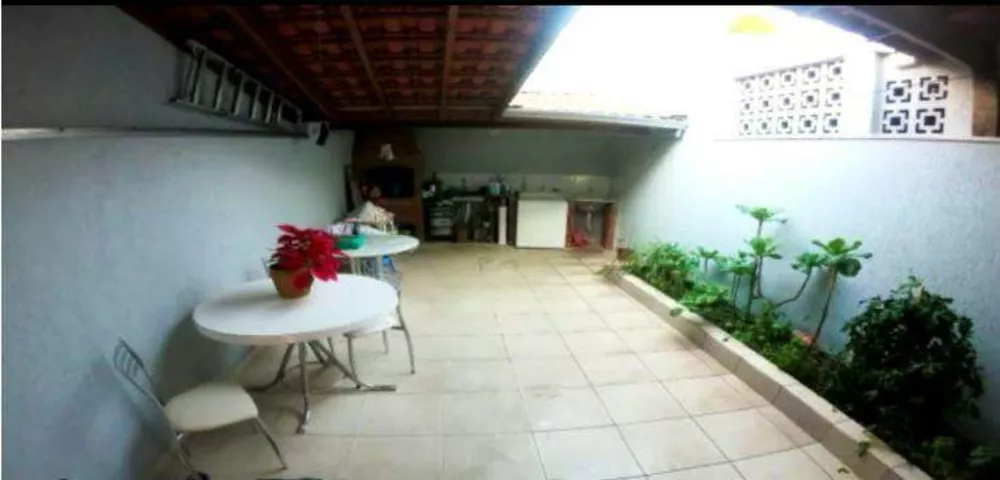 Sobrado à venda com 3 quartos, 250m² - Foto 6