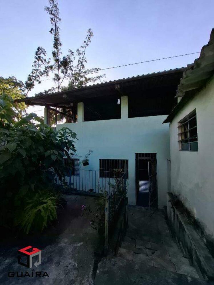 Casa à venda com 3 quartos, 150m² - Foto 3