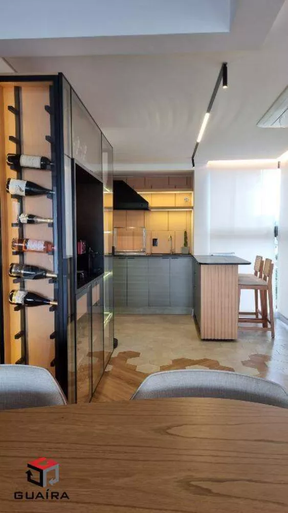 Apartamento à venda com 3 quartos, 133m² - Foto 2