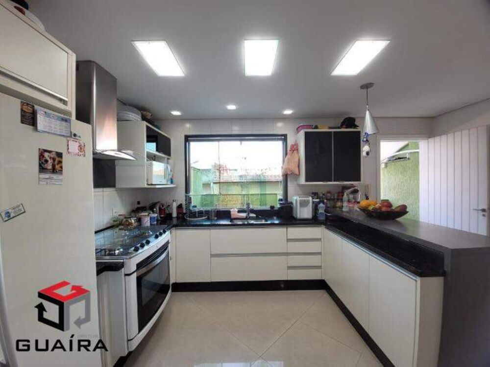 Sobrado à venda com 3 quartos, 229m² - Foto 18