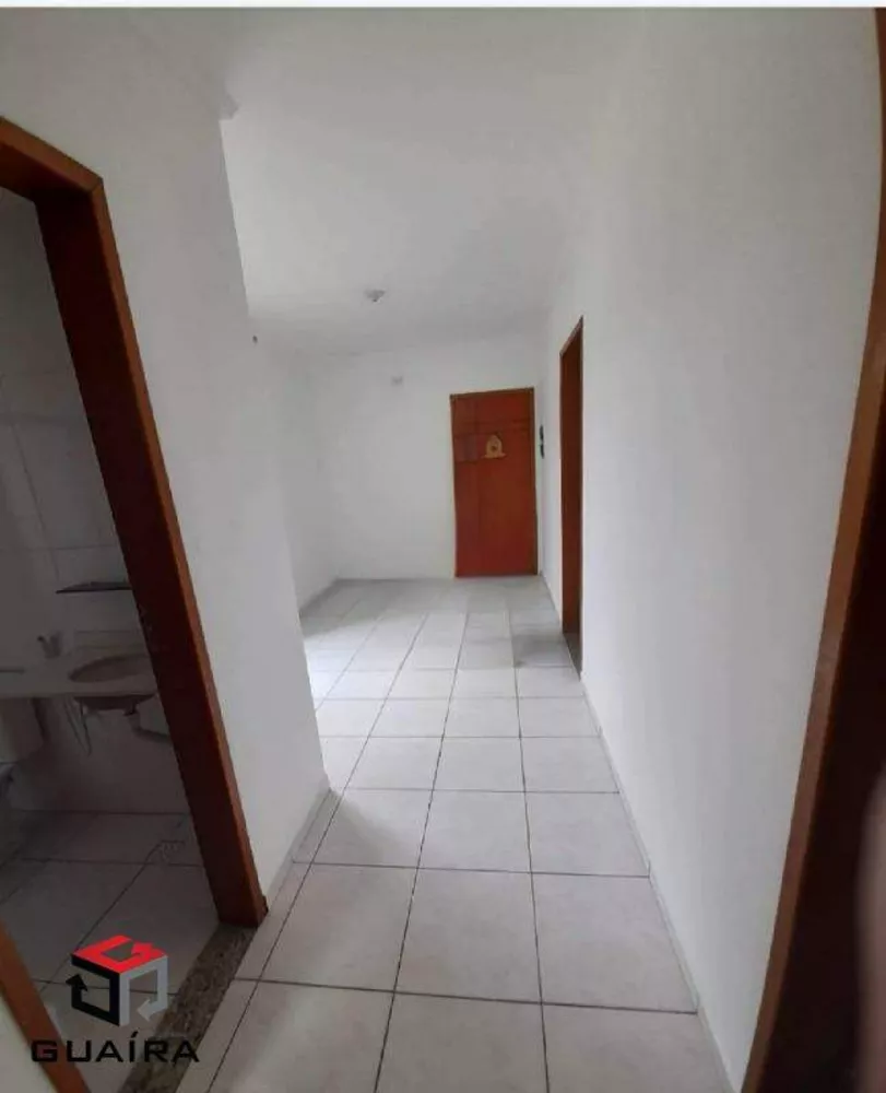 Apartamento à venda com 2 quartos, 62m² - Foto 2