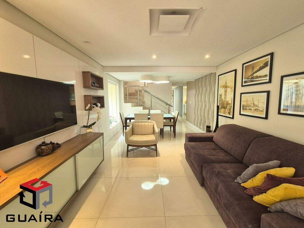 Sobrado à venda com 3 quartos, 148m² - Foto 1