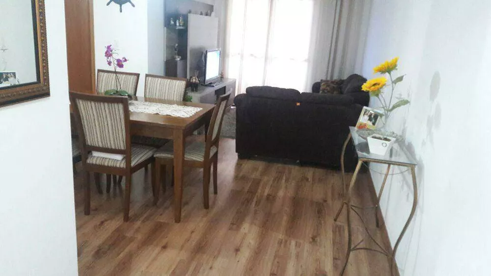 Apartamento à venda com 3 quartos, 101m² - Foto 1