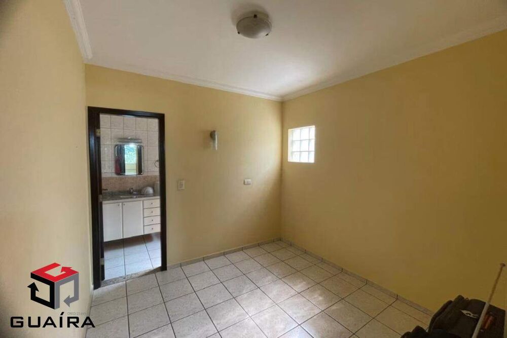 Sobrado à venda com 3 quartos, 384m² - Foto 13