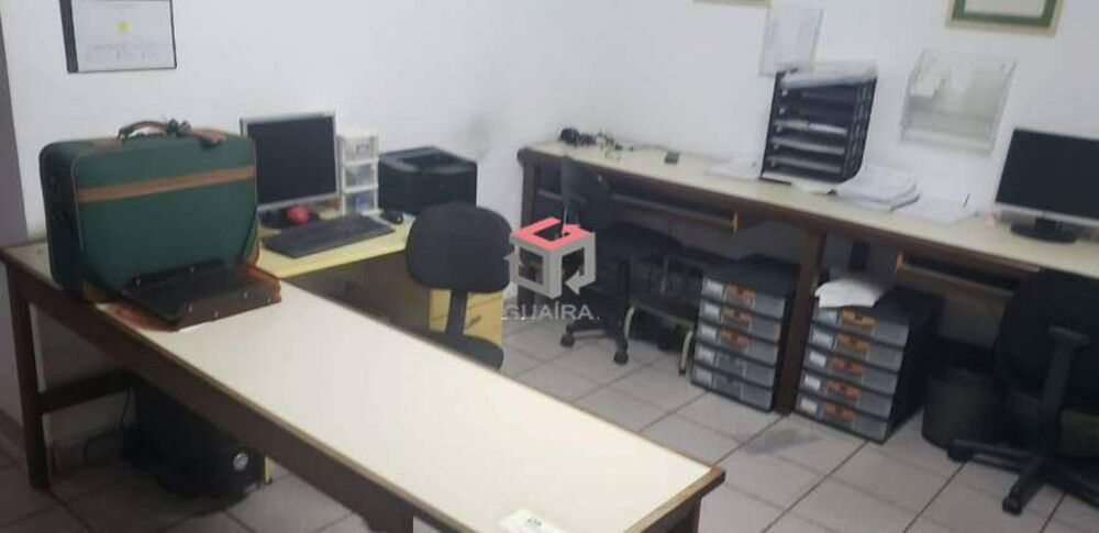 Sobrado à venda com 5 quartos, 175m² - Foto 4