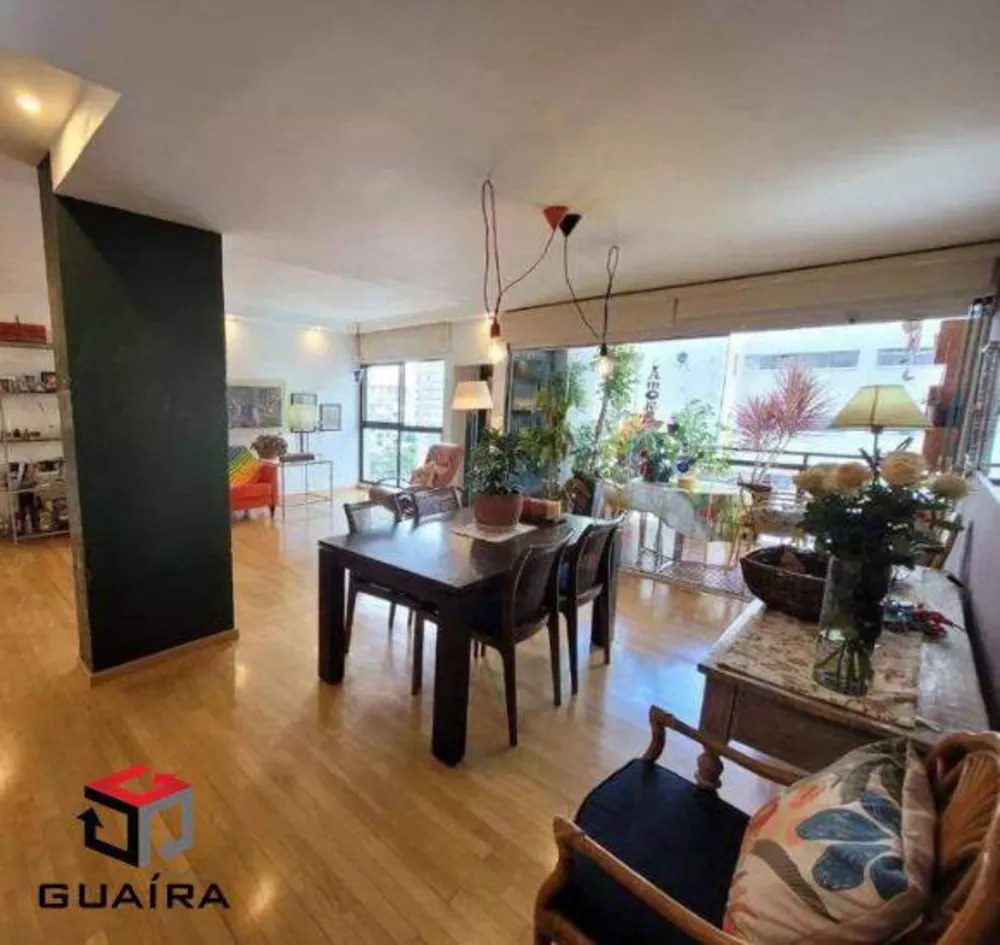 Apartamento à venda com 3 quartos, 125m² - Foto 1