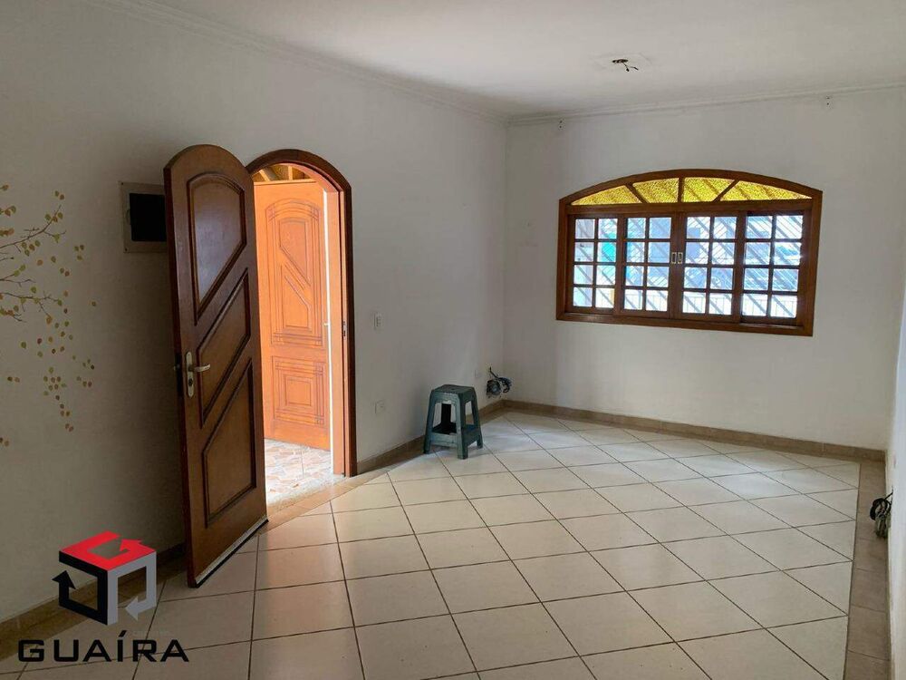 Sobrado à venda com 3 quartos, 170m² - Foto 1