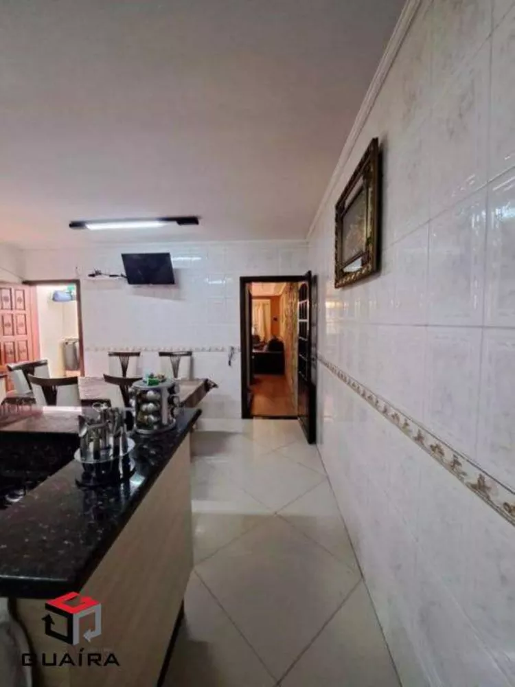 Sobrado à venda com 3 quartos, 245m² - Foto 7