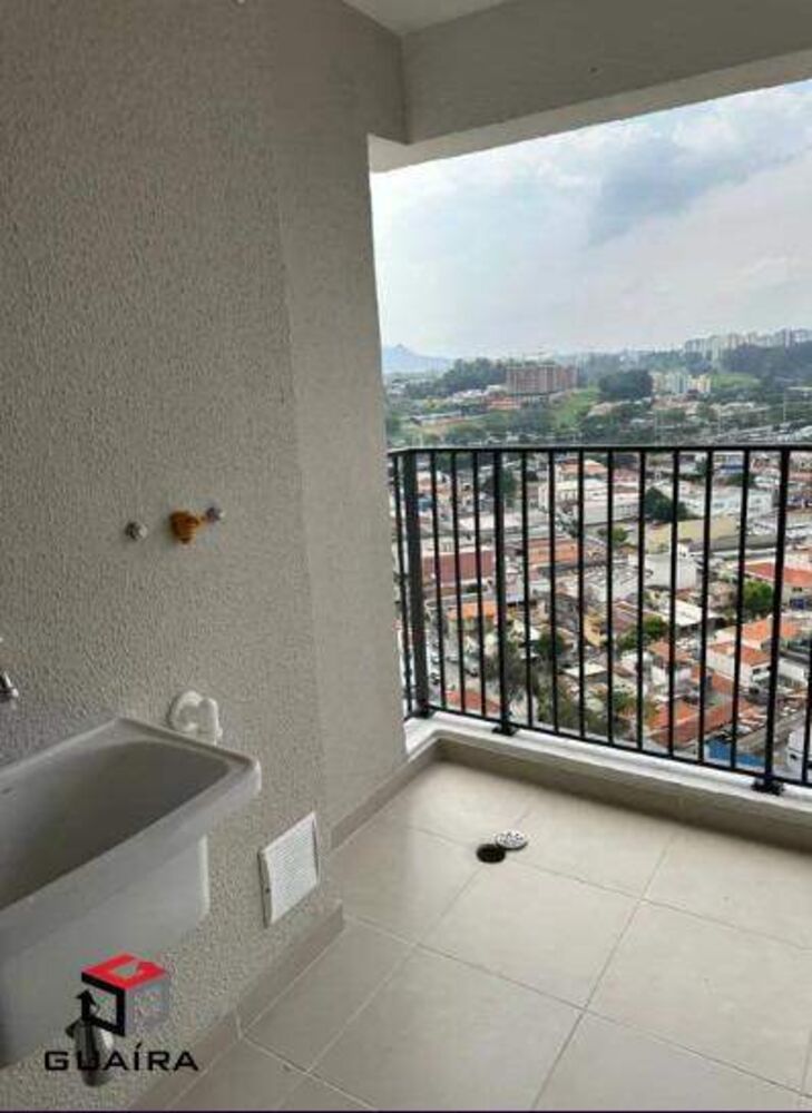 Apartamento à venda com 3 quartos, 68m² - Foto 2