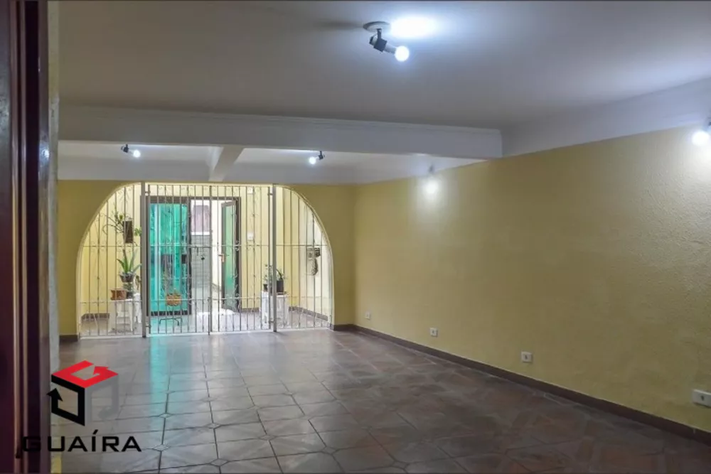 Sobrado para alugar com 3 quartos, 340m² - Foto 1