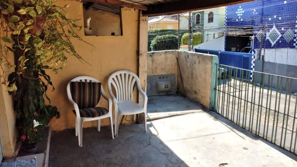Terreno à venda, 180m² - Foto 1