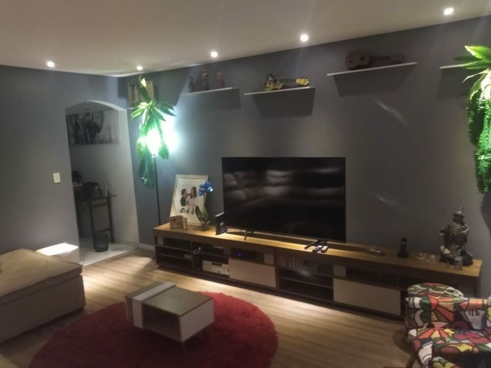 Sobrado à venda com 3 quartos, 254m² - Foto 2