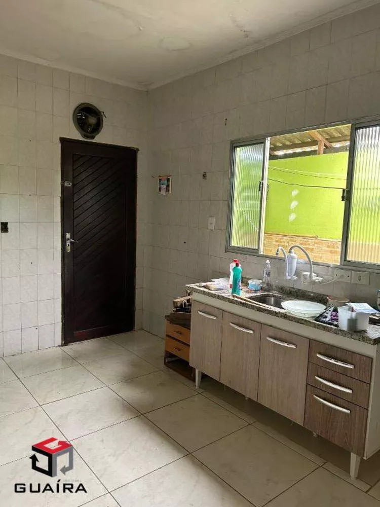 Casa à venda com 4 quartos, 270m² - Foto 4