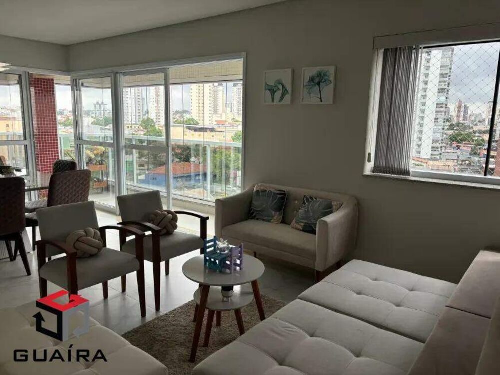 Apartamento à venda com 3 quartos, 131m² - Foto 1