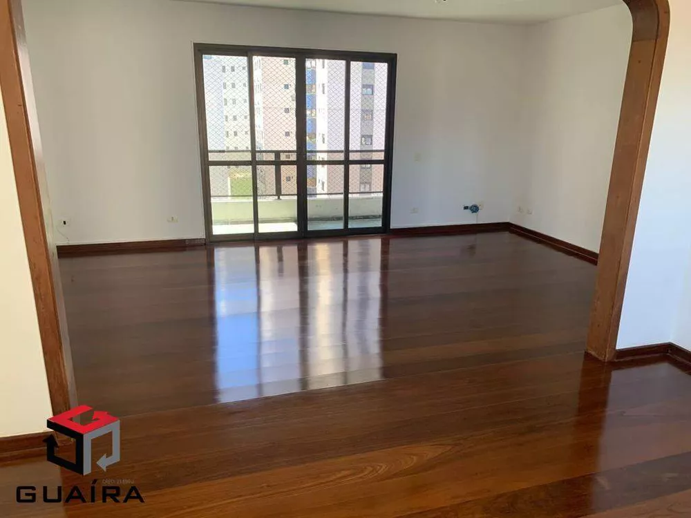 Apartamento à venda com 3 quartos, 150m² - Foto 1