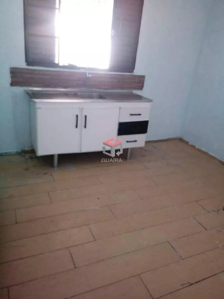 Sobrado à venda com 3 quartos, 227m² - Foto 4