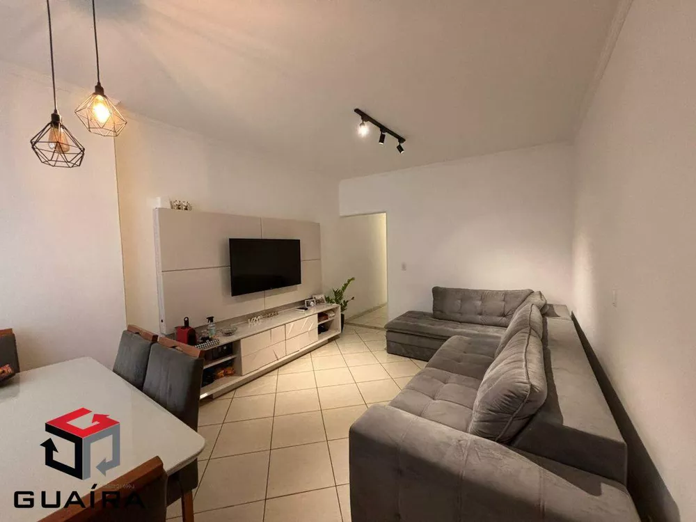 Casa à venda com 2 quartos, 190m² - Foto 1