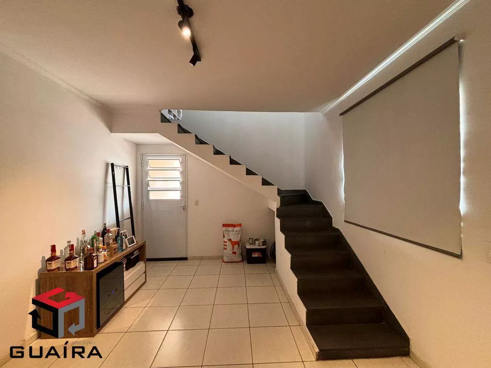 Casa à venda com 2 quartos, 190m² - Foto 4