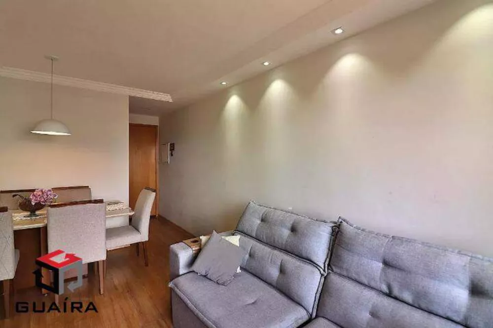 Apartamento à venda com 2 quartos, 62m² - Foto 3