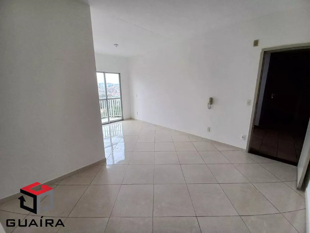 Apartamento à venda com 2 quartos, 61m² - Foto 4