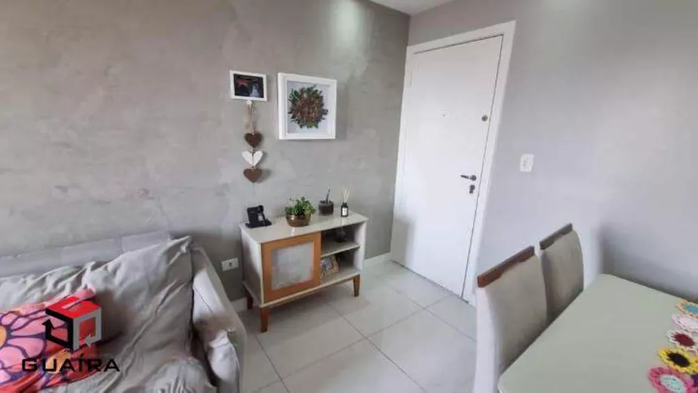 Apartamento à venda com 2 quartos, 60m² - Foto 3