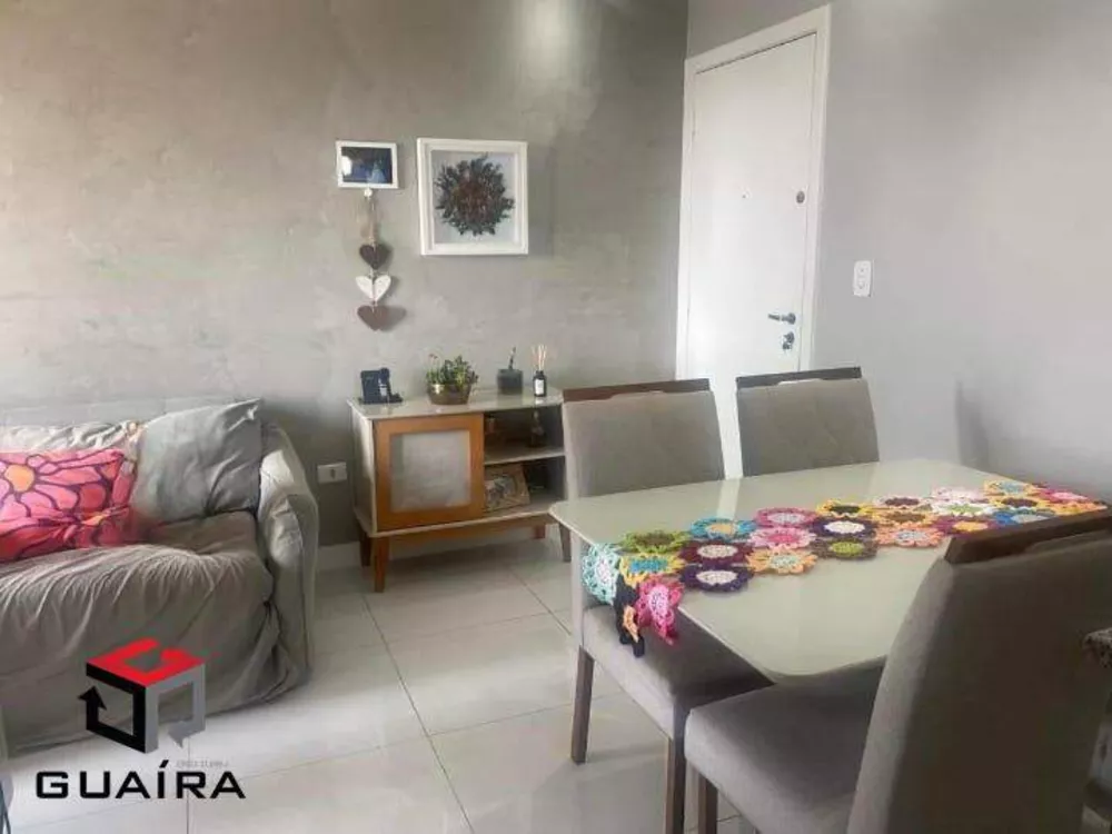 Apartamento à venda com 2 quartos, 60m² - Foto 4