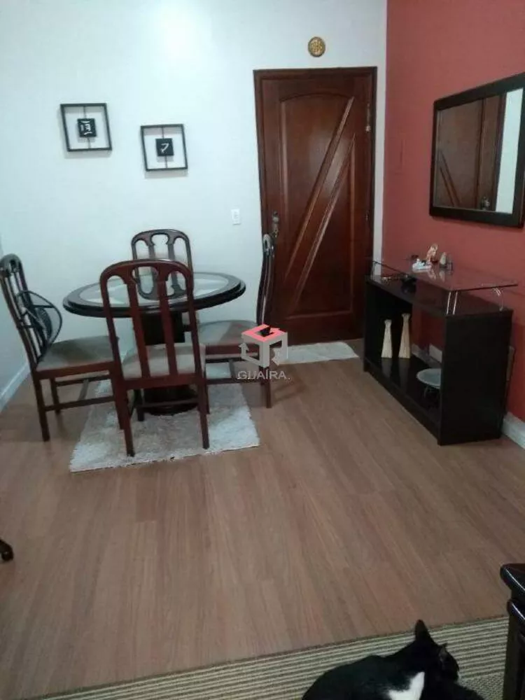 Apartamento à venda com 2 quartos, 60m² - Foto 2