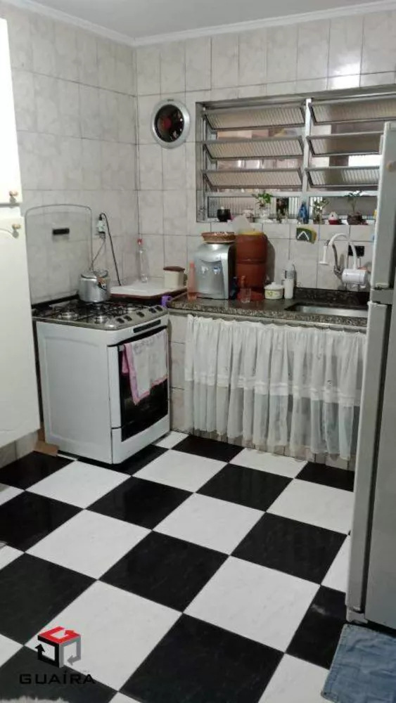 Sobrado à venda com 2 quartos, 156m² - Foto 3