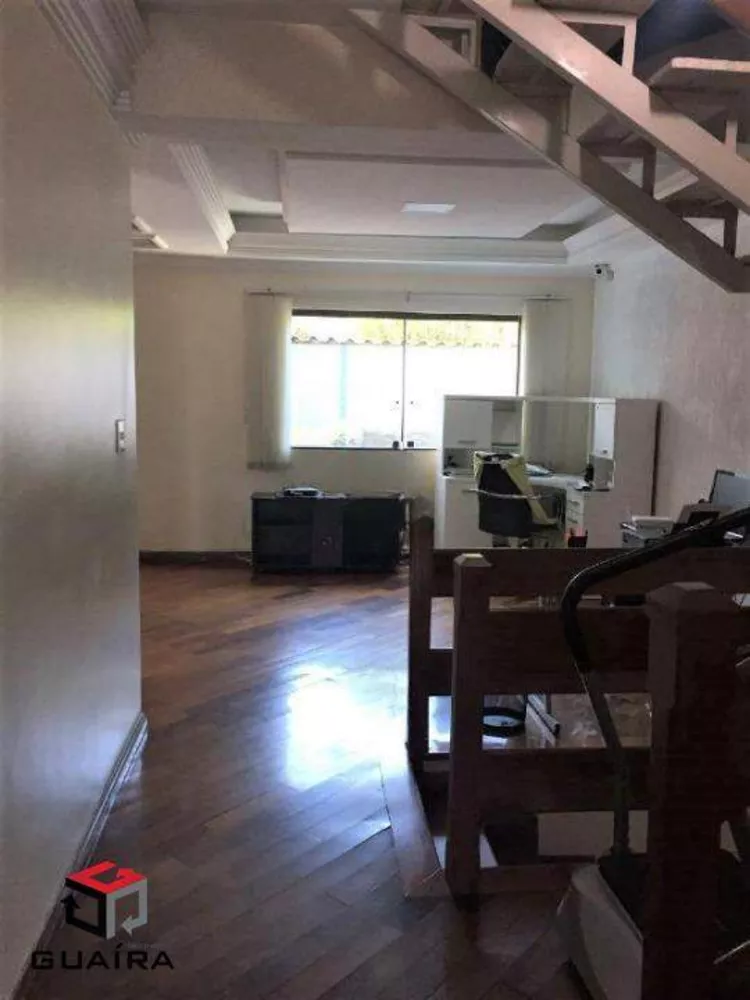 Sobrado à venda com 4 quartos, 416m² - Foto 2