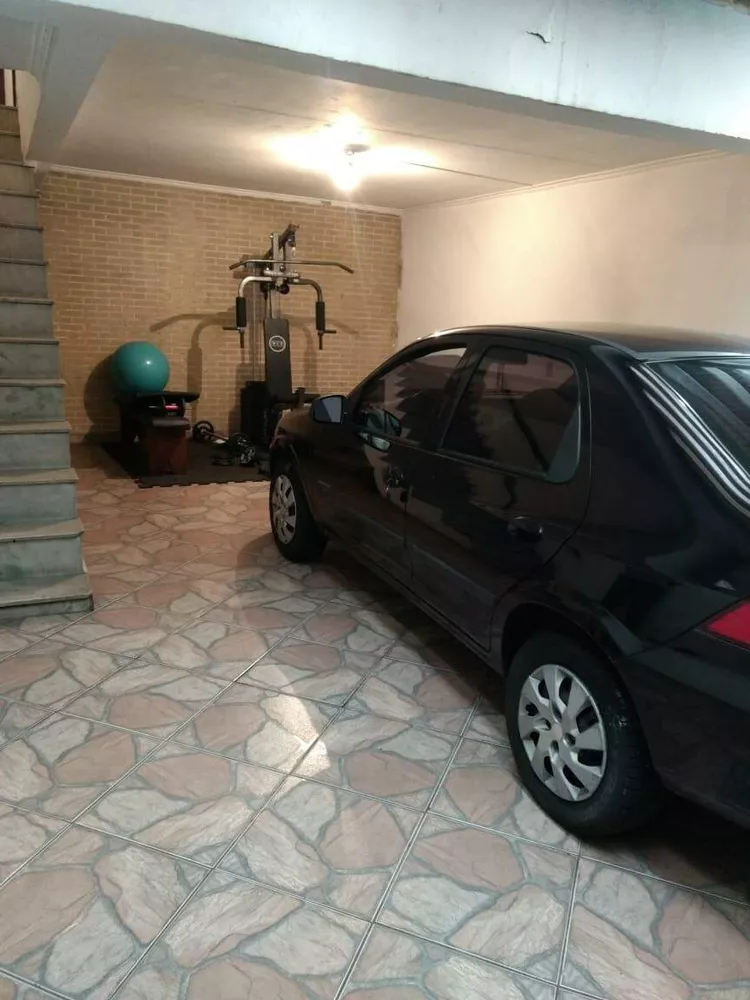 Sobrado à venda com 2 quartos, 141m² - Foto 2