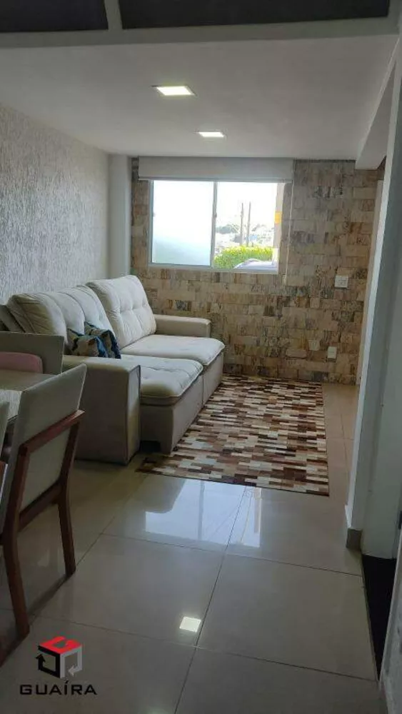 Sobrado à venda com 3 quartos, 120m² - Foto 3