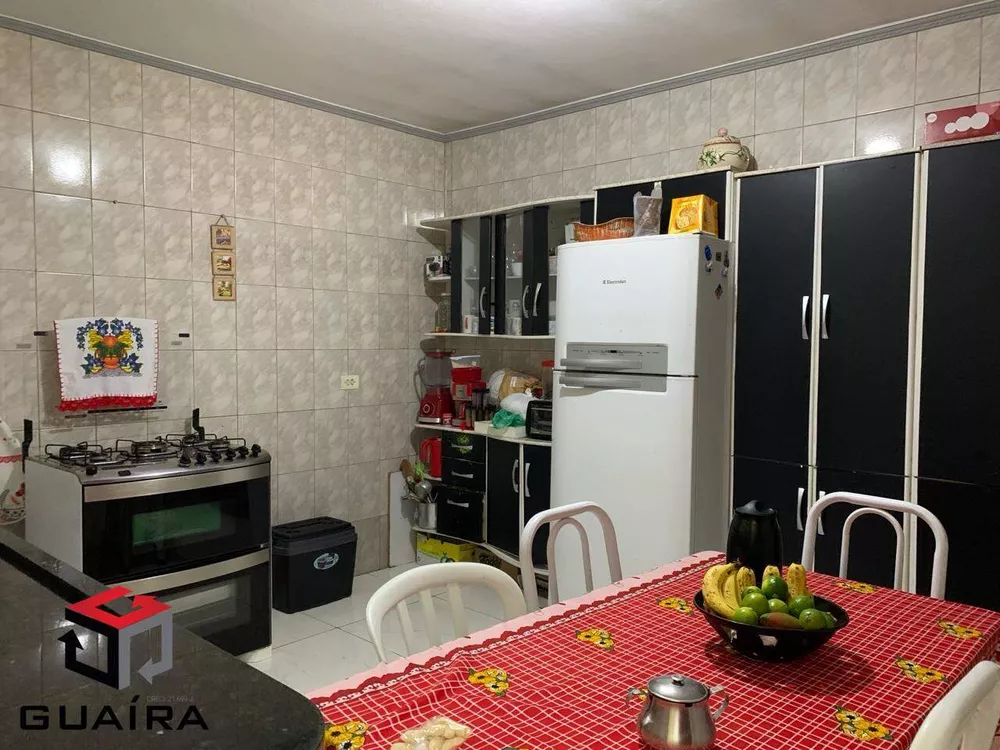 Sobrado à venda com 3 quartos, 221m² - Foto 4