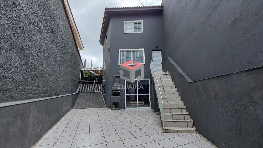Sobrado à venda com 3 quartos, 153m² - Foto 1