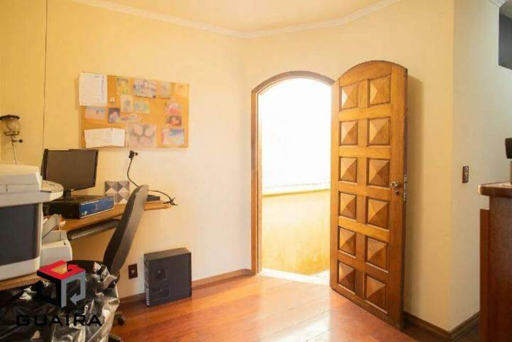 Casa à venda com 4 quartos, 260m² - Foto 7