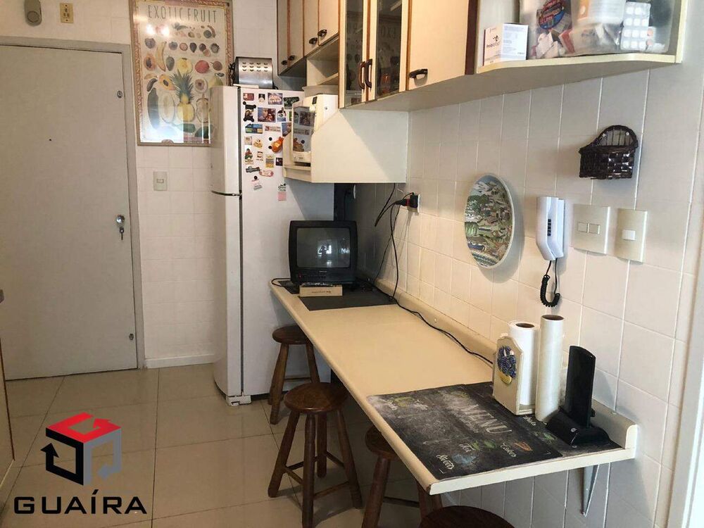 Apartamento à venda com 3 quartos, 116m² - Foto 3