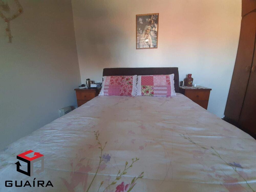 Sobrado à venda com 3 quartos, 200m² - Foto 4
