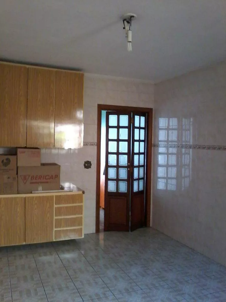 Sobrado para alugar com 2 quartos, 220m² - Foto 7