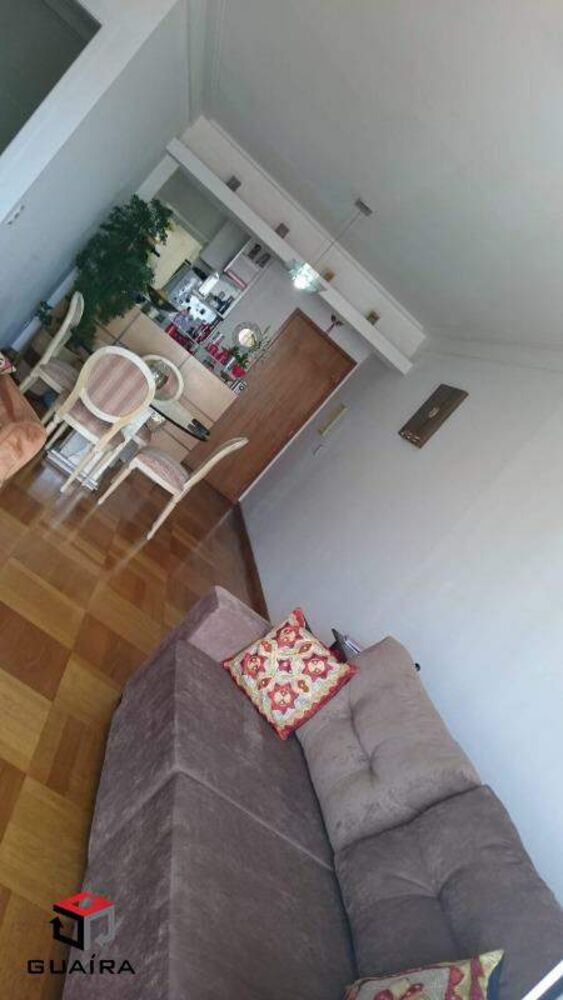 Apartamento à venda com 2 quartos, 67m² - Foto 2