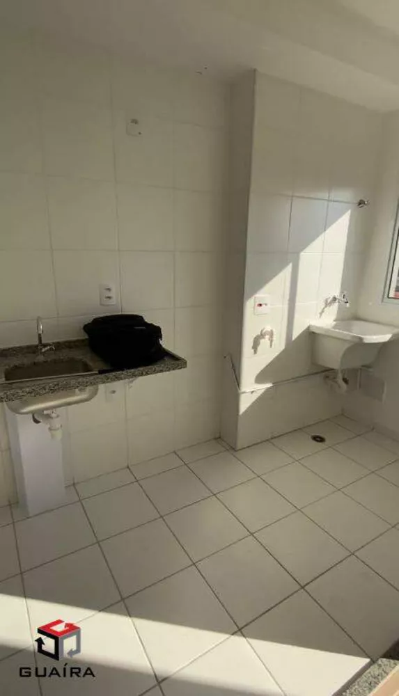 Apartamento à venda com 2 quartos, 42m² - Foto 7