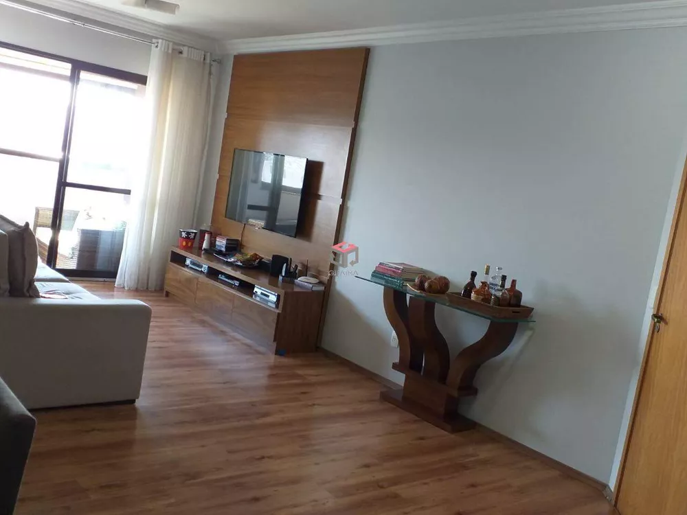 Apartamento à venda com 3 quartos, 129m² - Foto 1