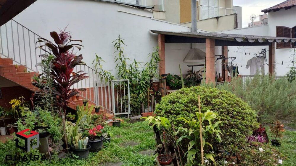 Sobrado à venda com 4 quartos, 250m² - Foto 2