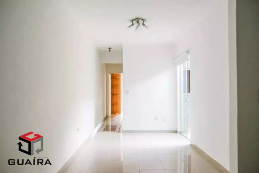 Apartamento à venda com 2 quartos, 67m² - Foto 2