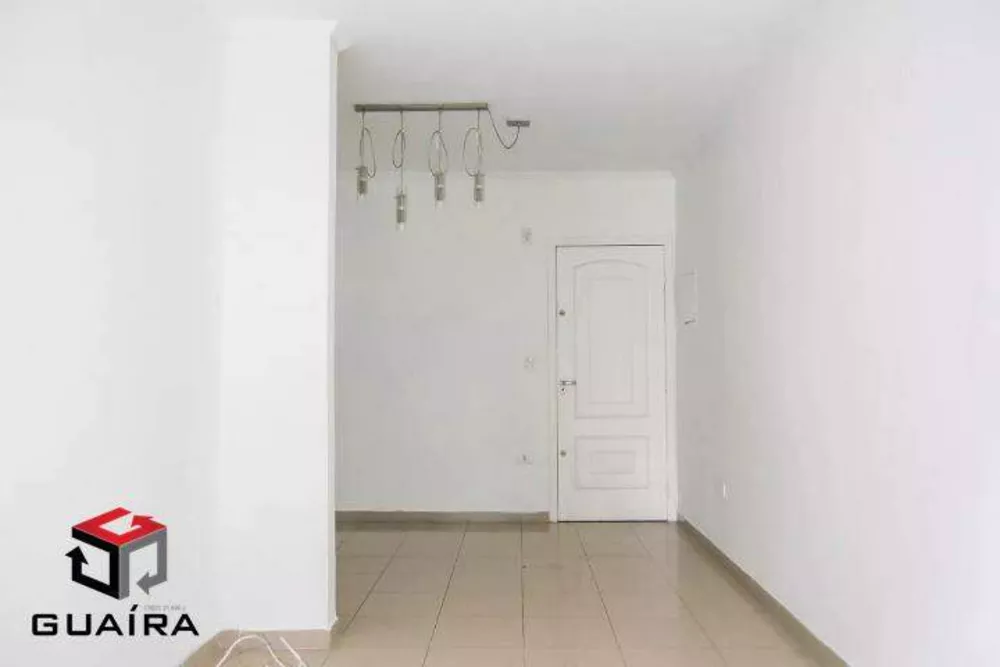 Apartamento à venda com 2 quartos, 67m² - Foto 4