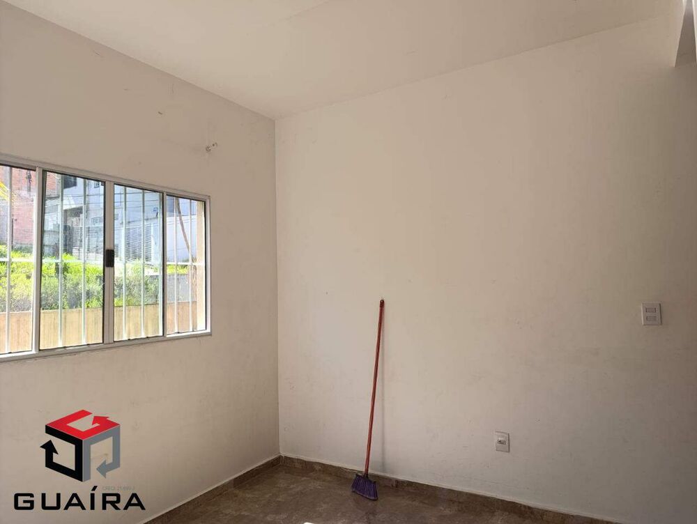 Sobrado à venda com 3 quartos, 135m² - Foto 1
